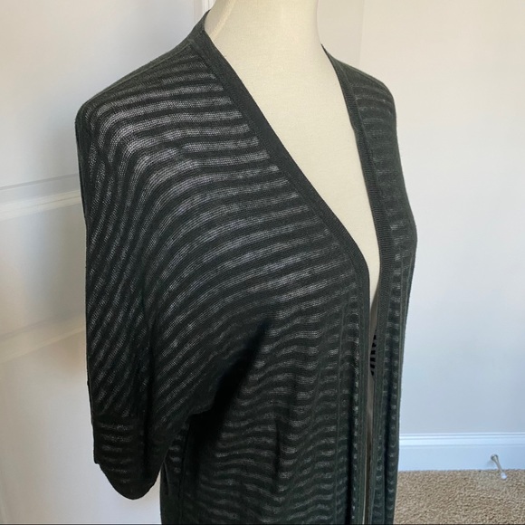 Nordstrom Reversible Cover Up Top - Picture 4 of 11